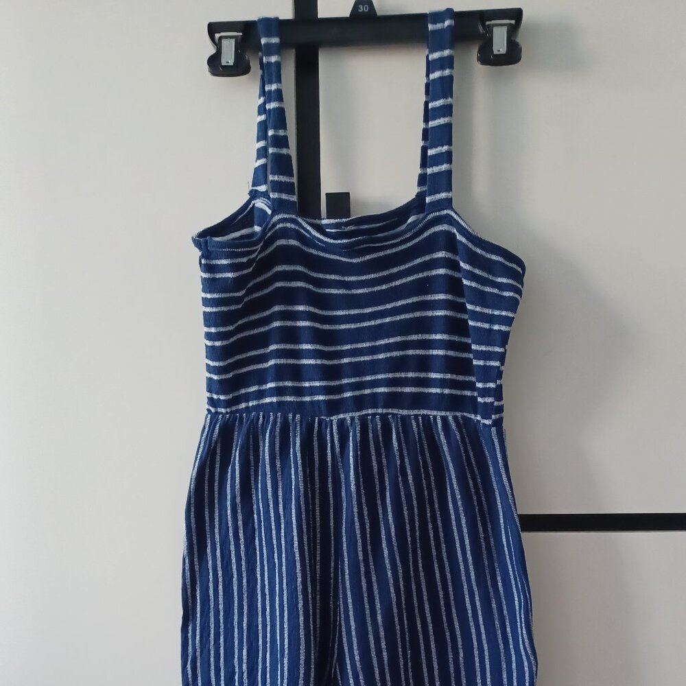 overall for young lady, size 28"